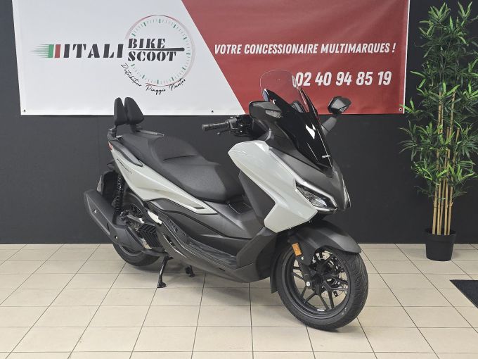 HONDA NSS FORZA  125AD 4