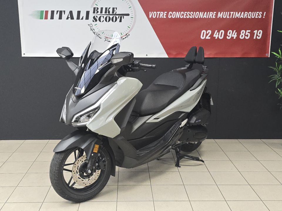 HONDA NSS FORZA  125AD 4