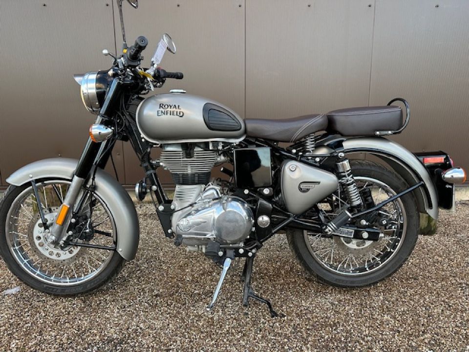 ROYAL ENFIELD BULLET 500 CLASSIC 4
