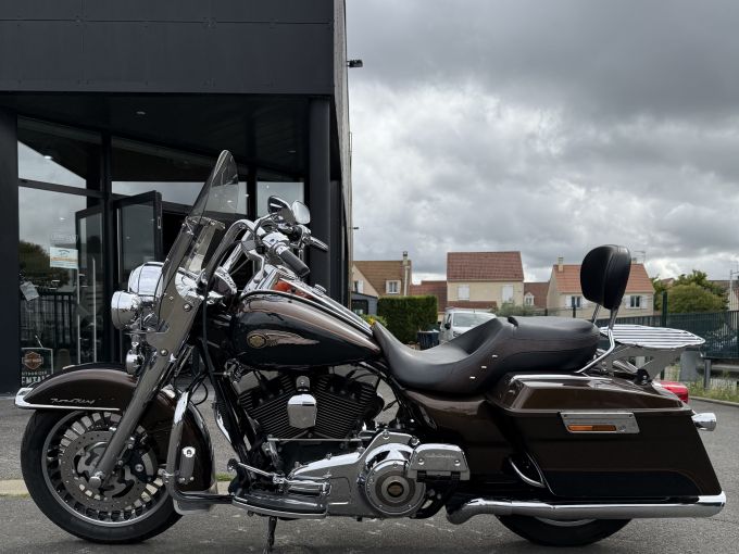 HARLEY-DAVIDSON TOURING ROAD KING 1690 4