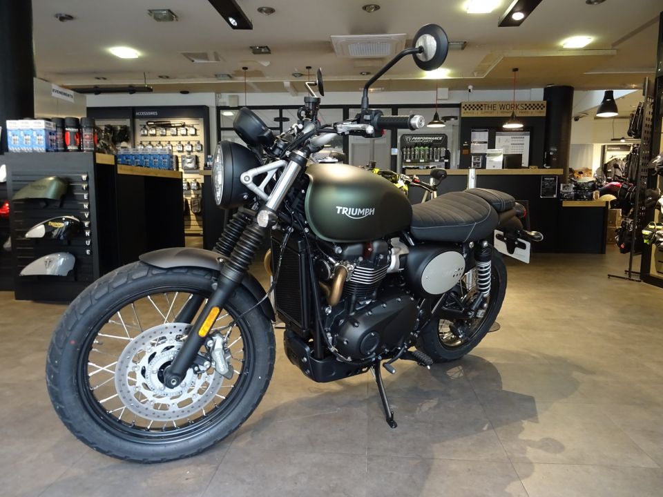 TRIUMPH SCRAMBLER 900 4