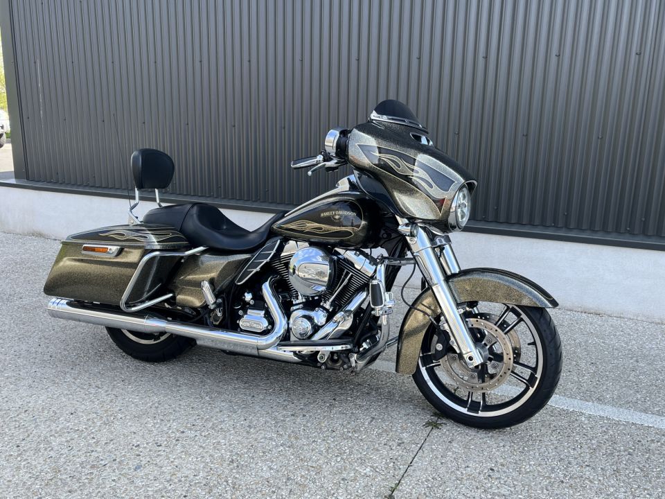 HARLEY-DAVIDSON TOURING STREET GLIDE 1690 4