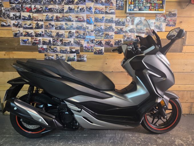 HONDA NSS FORZA 300 4