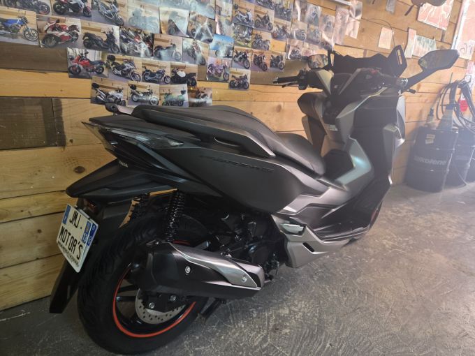HONDA NSS FORZA 300 4