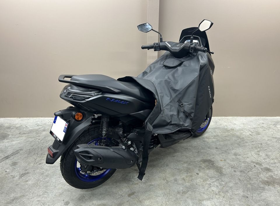 YAMAHA NMAX 125 4