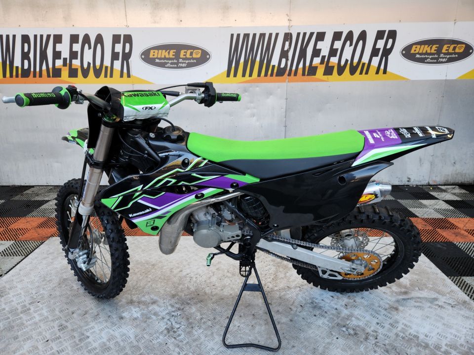 KAWASAKI KX 4