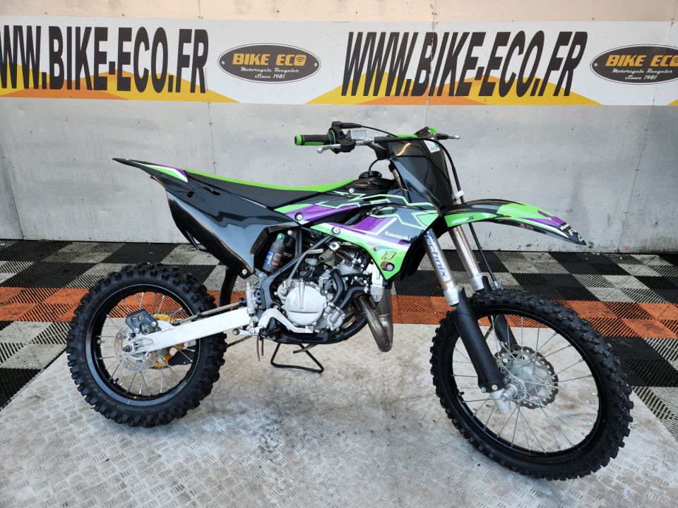 KAWASAKI KX 4