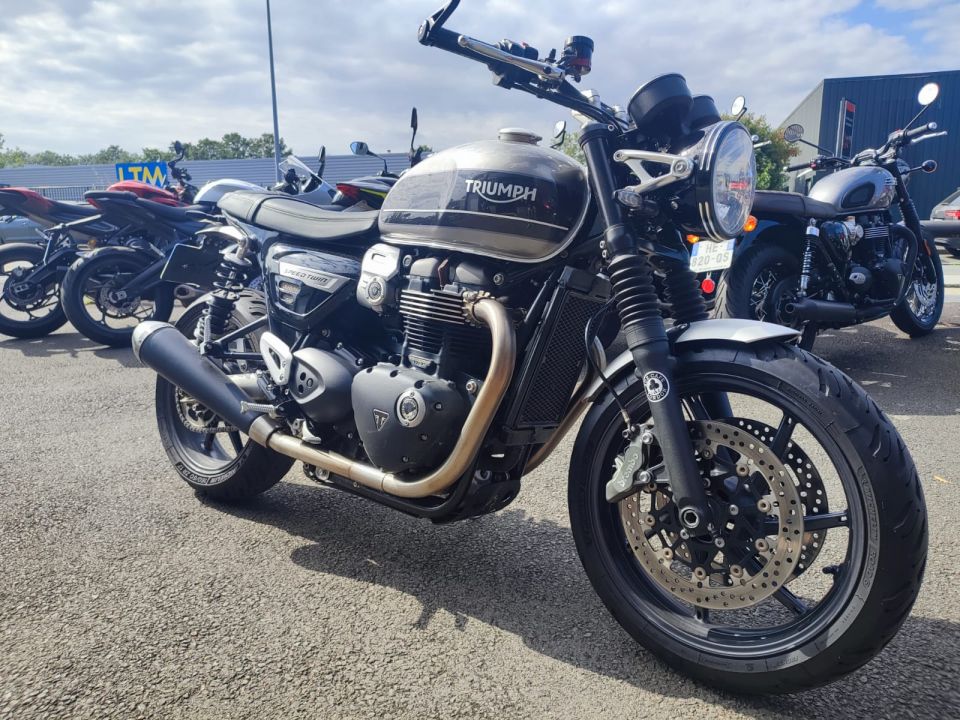 TRIUMPH SPEED TWIN 1200 4