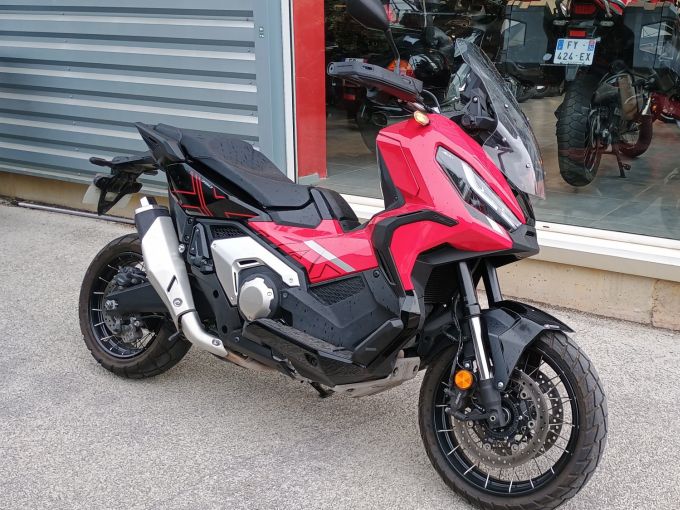 HONDA X-ADV 4
