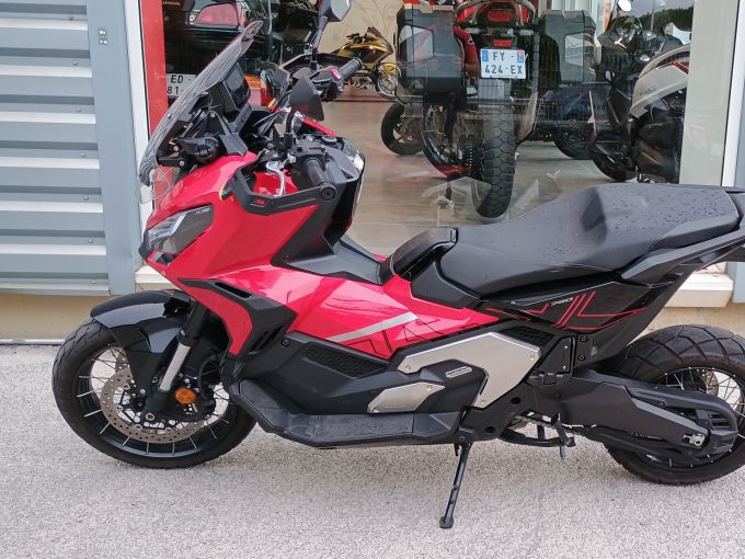 HONDA X-ADV 4