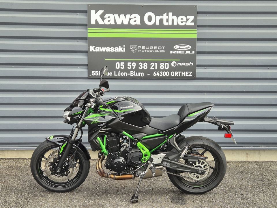 KAWASAKI Z650 A2 4