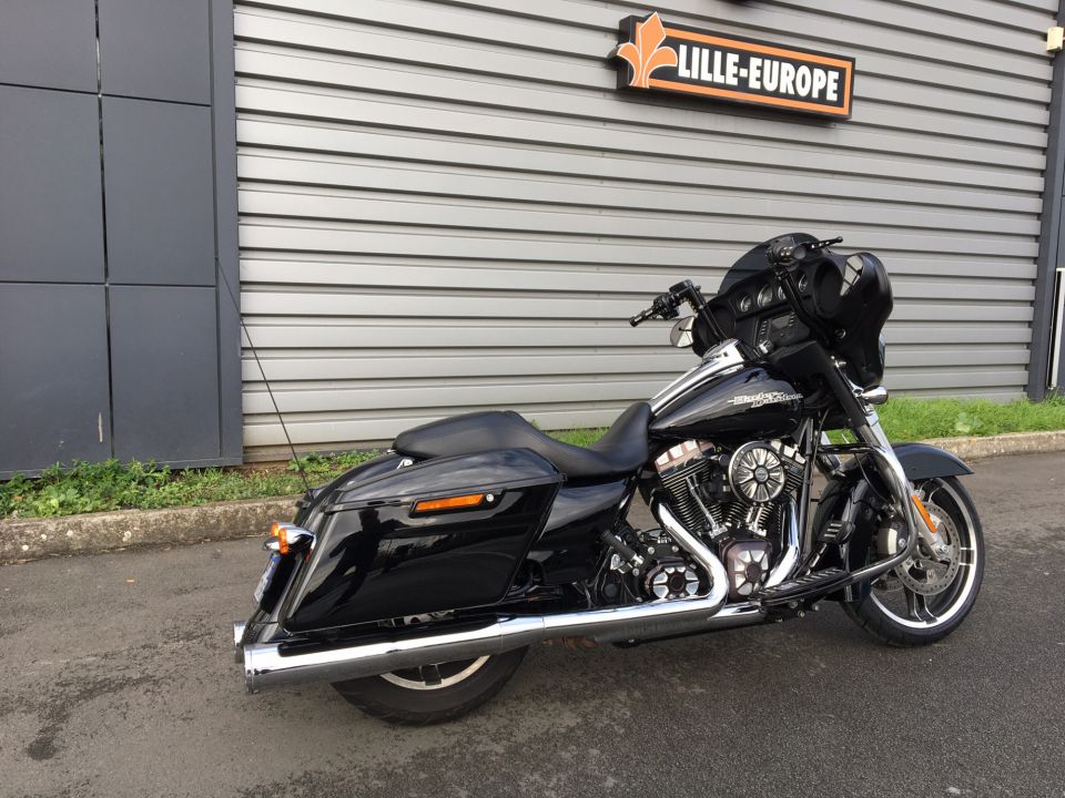 HARLEY-DAVIDSON TOURING STREET GLIDE 1690 SPECIAL 4