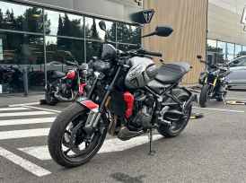 TRIUMPH TRIDENT 660 - 2023