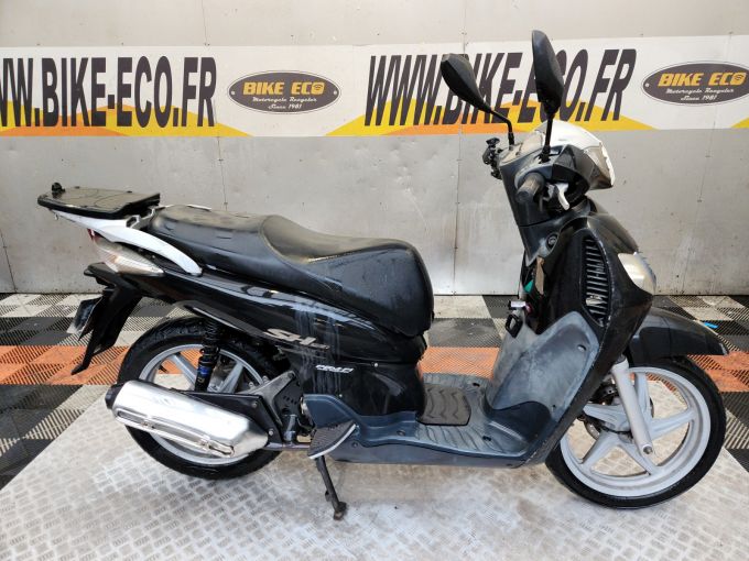 HONDA SH 125 4
