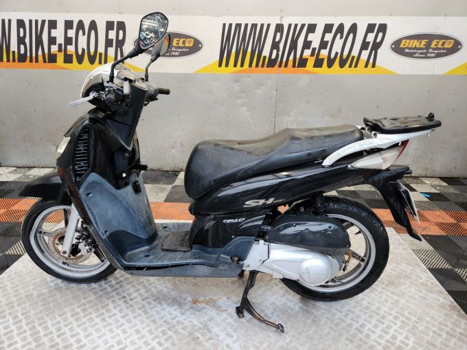 HONDA SH 125 4