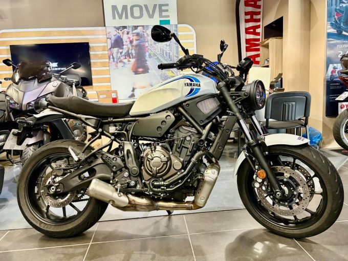 YAMAHA XSR 700 4