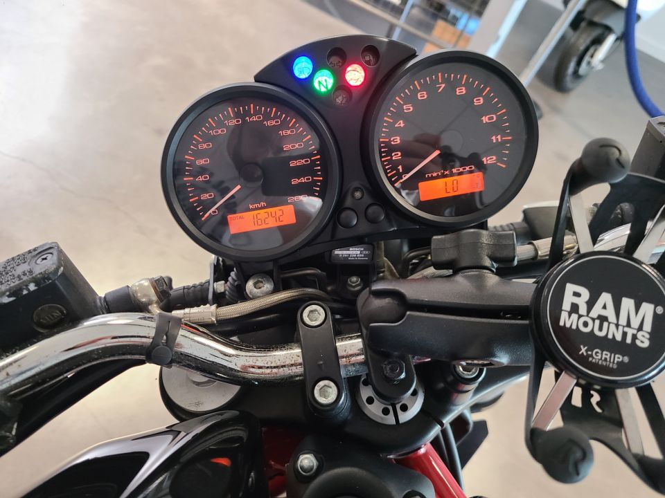 DUCATI 695 MONSTER 4
