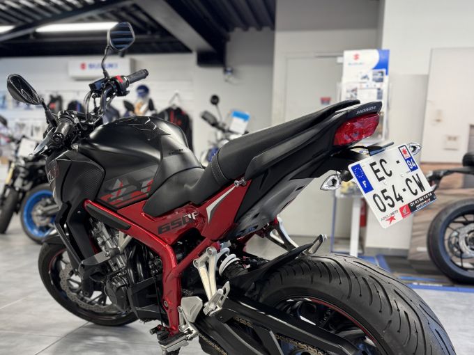 HONDA CB 650 F 47.5CV 4