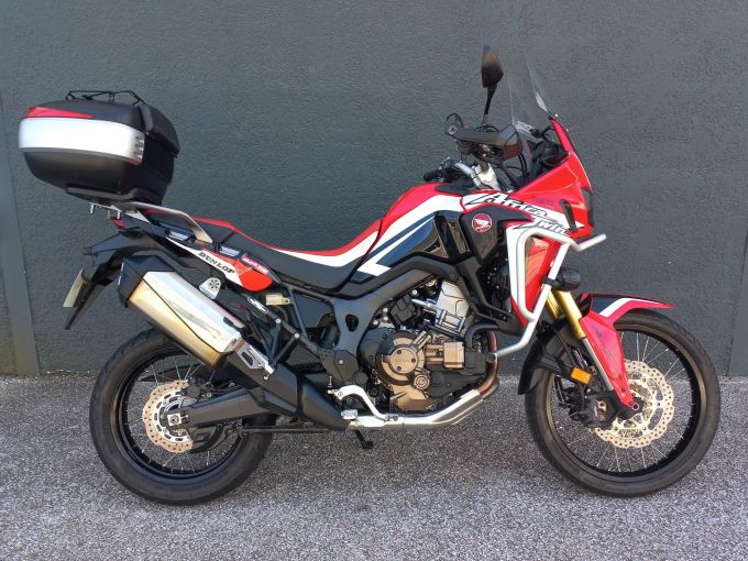 HONDA AFRICA TWIN CRF1000D DCT 4