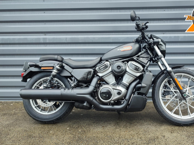 HARLEY-DAVIDSON SPORTSTER NIGHTSTER 975 SPECIAL 4