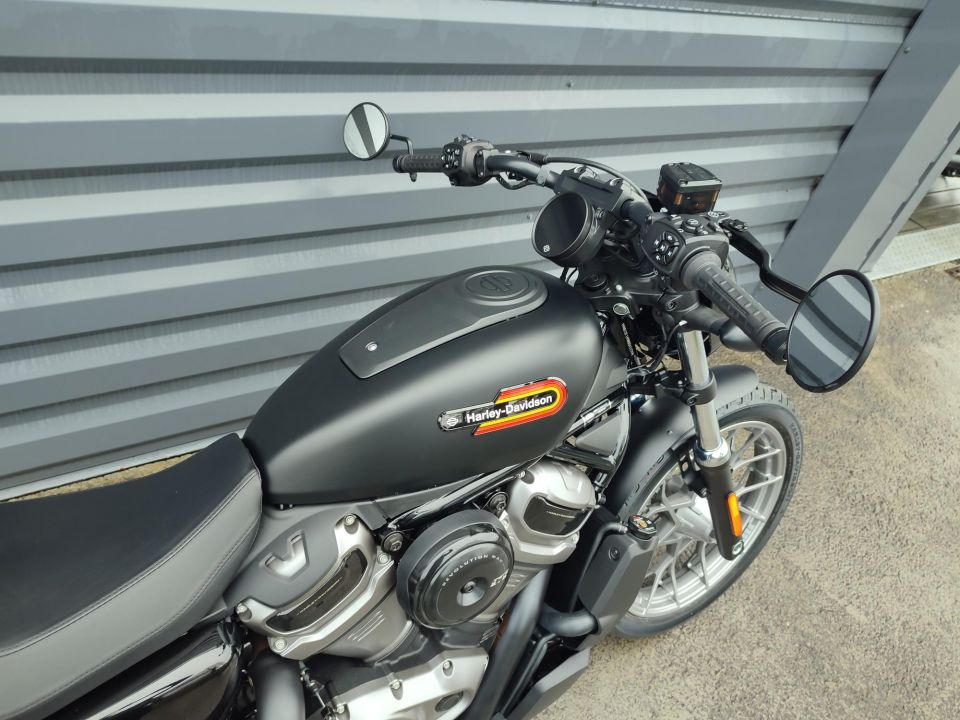 HARLEY-DAVIDSON SPORTSTER NIGHTSTER 975 SPECIAL 4