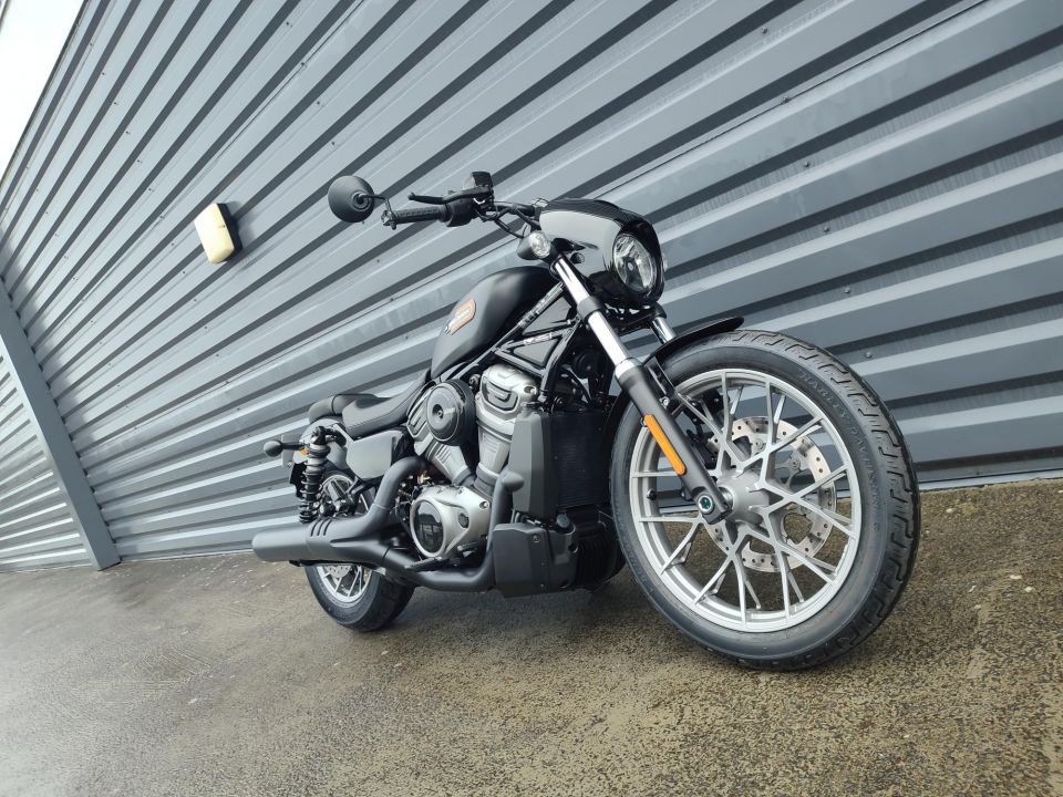 HARLEY-DAVIDSON SPORTSTER NIGHTSTER 975 SPECIAL 4