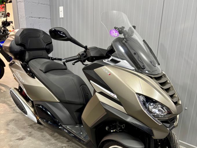 PEUGEOT METROPOLIS 400 SW 4