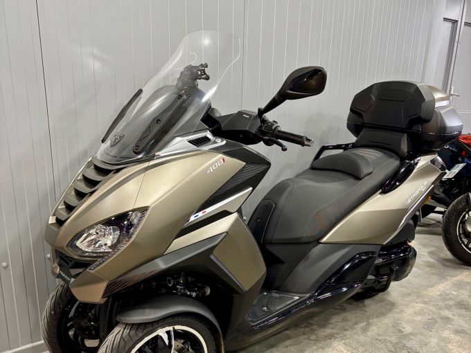 PEUGEOT METROPOLIS 400 SW 4