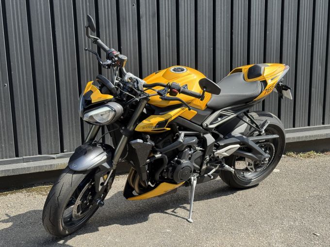 TRIUMPH STREET TRIPLE 765 RS 4
