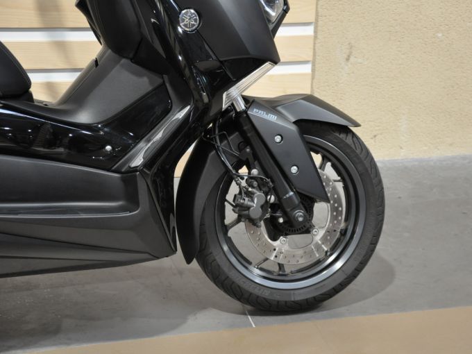 YAMAHA X-MAX 125 IRON MAX 4