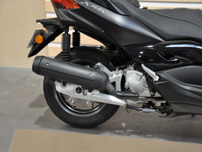 YAMAHA X-MAX 125 IRON MAX 4