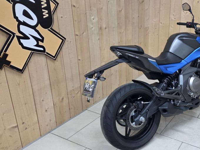 CF MOTO 650 NK 4