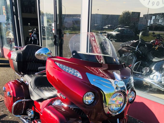 INDIAN ROADMASTER 1811 4