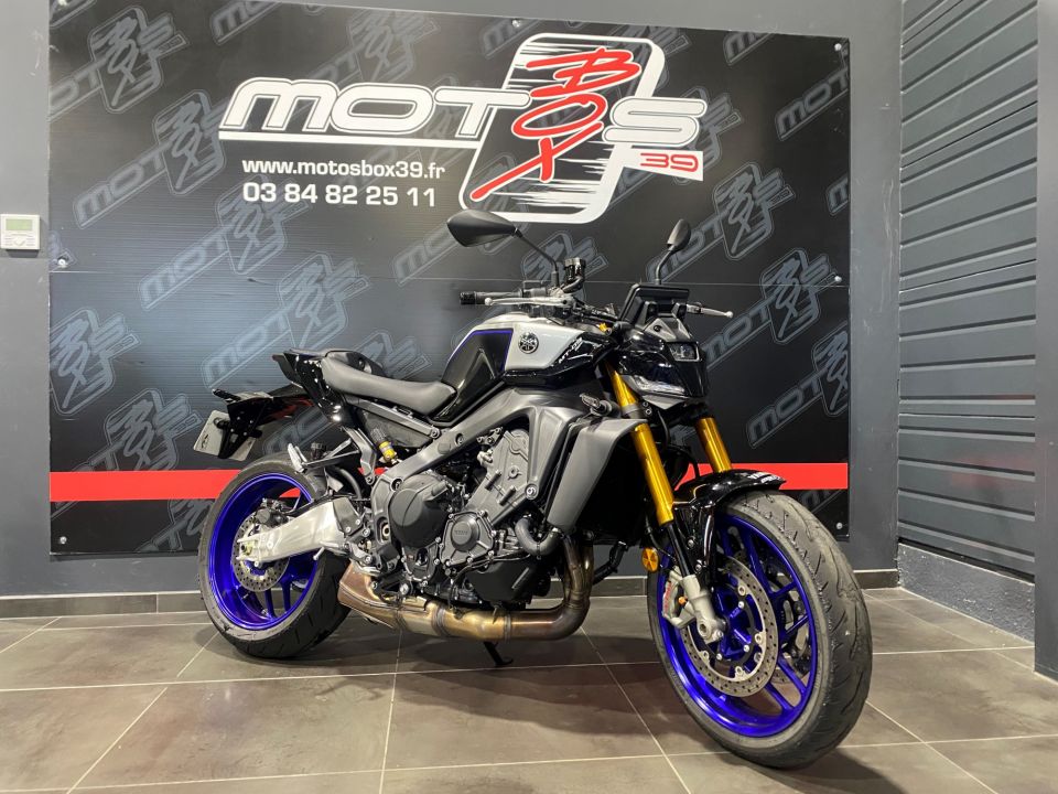 YAMAHA MT-09 SP 4