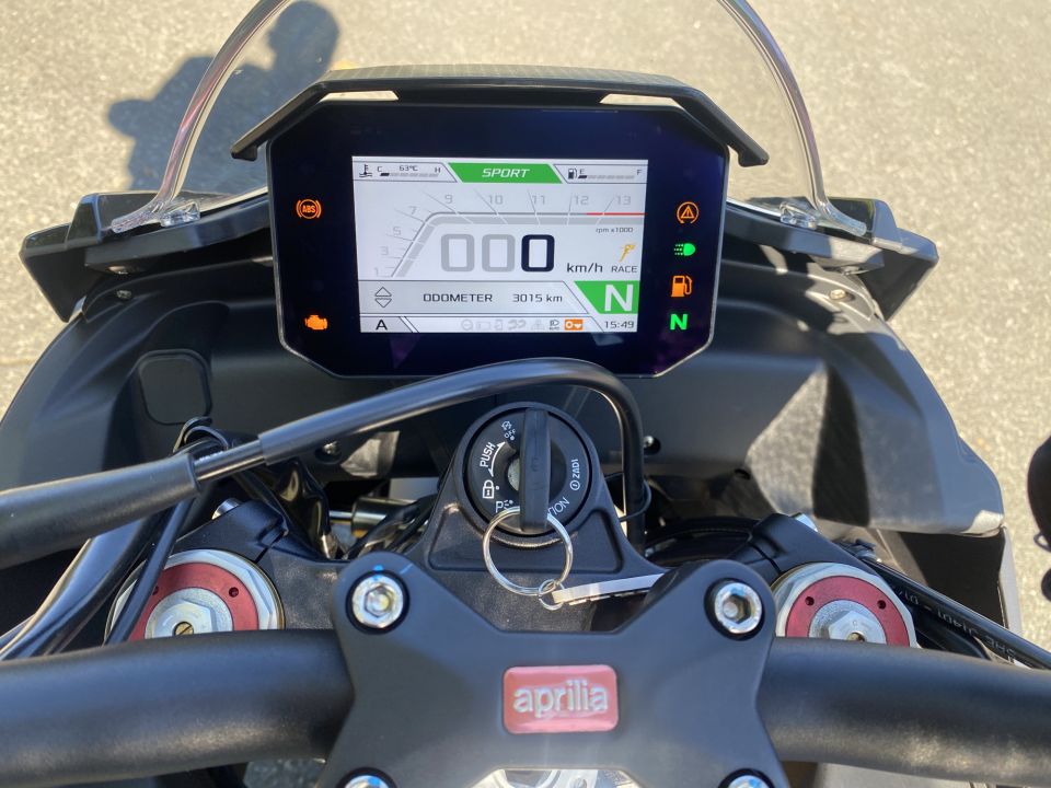 APRILIA TUONO 1100 V4 4