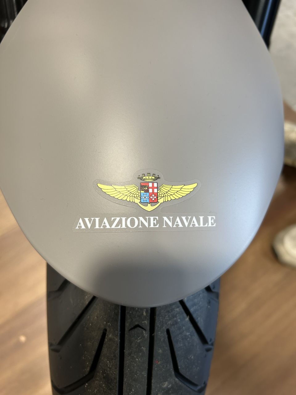 MOTO GUZZI V100 Mandello Aviazione Navale 4
