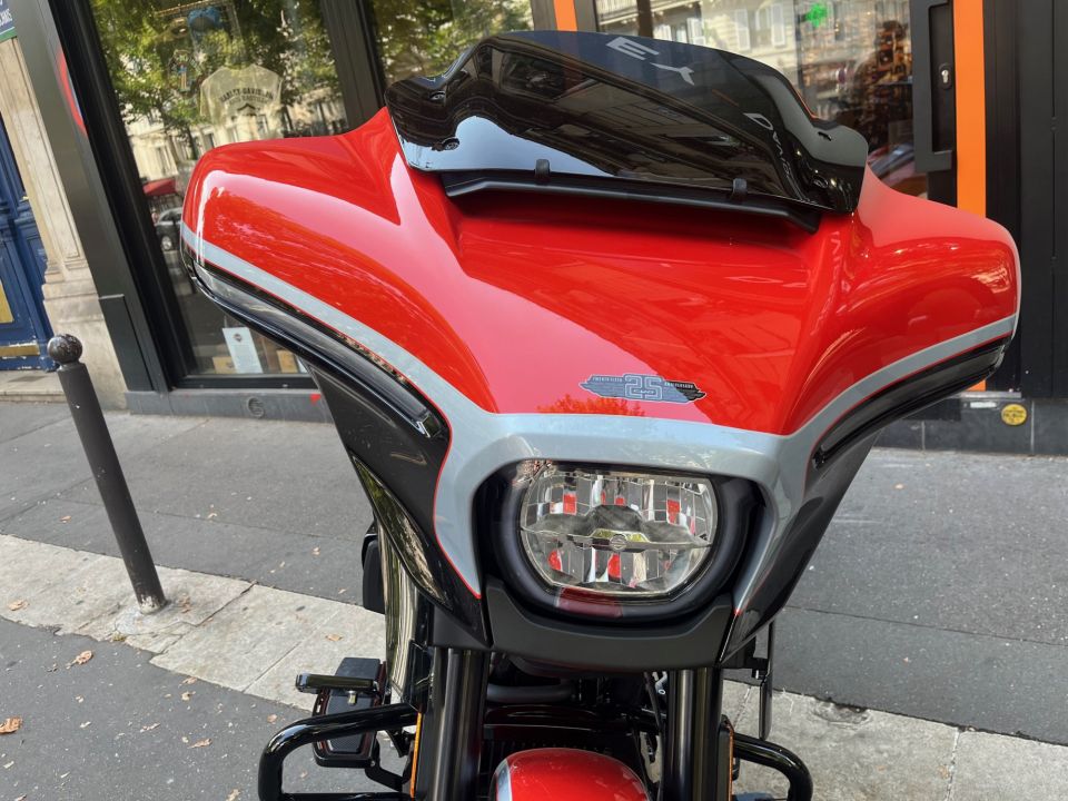 HARLEY-DAVIDSON TOURING STREET GLIDE 1977 CVO  4