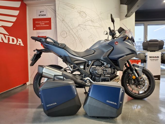 HONDA NT 1100 DCT 4