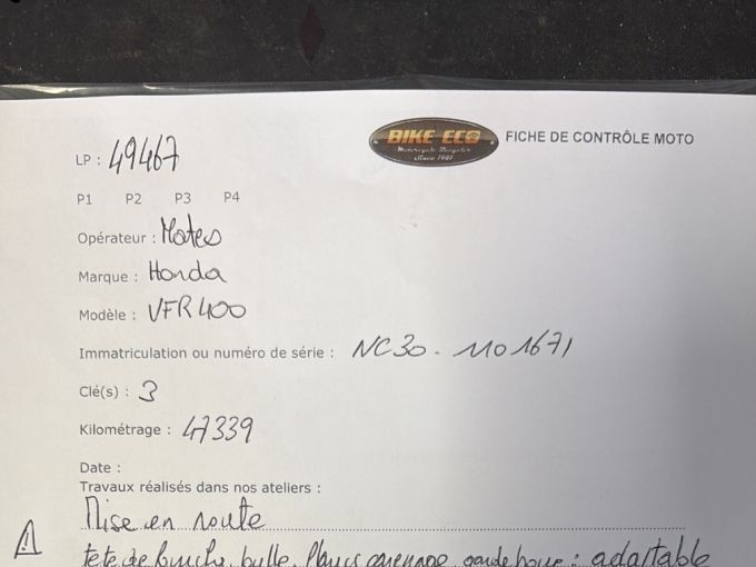 HONDA VFR 400 4