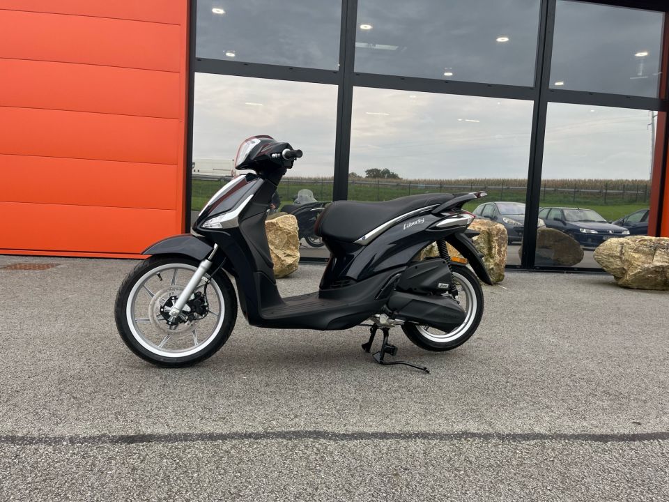 PIAGGIO LIBERTY 125 4