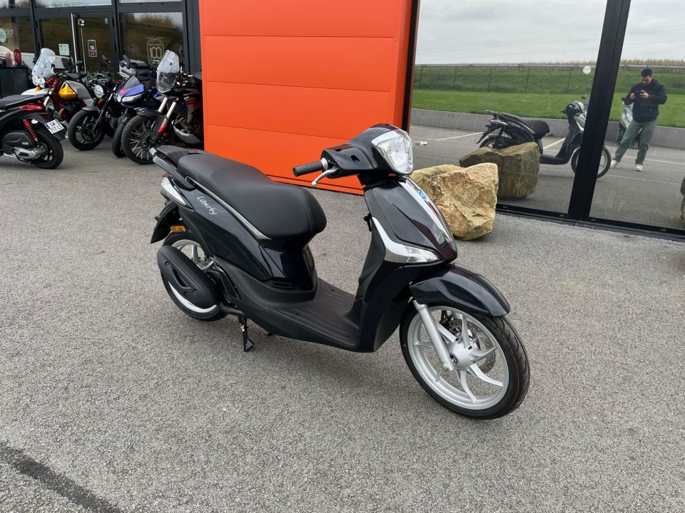 PIAGGIO LIBERTY 125 4