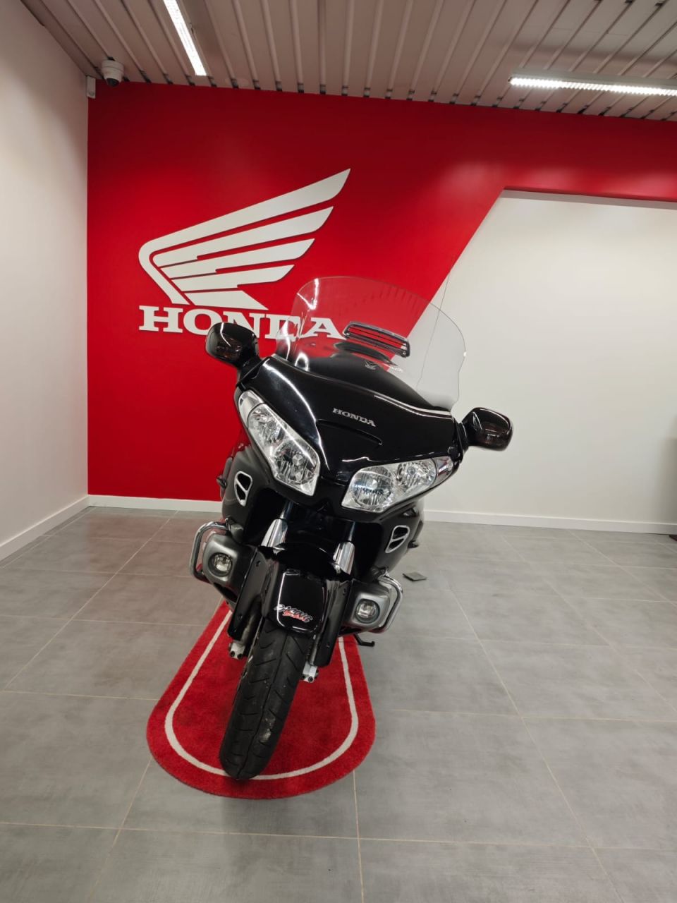 HONDA GL1800 GOLDWING 4