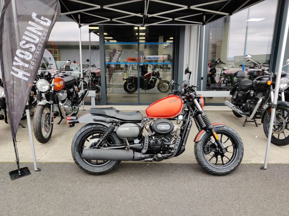 HYOSUNG BOBBER 125 4