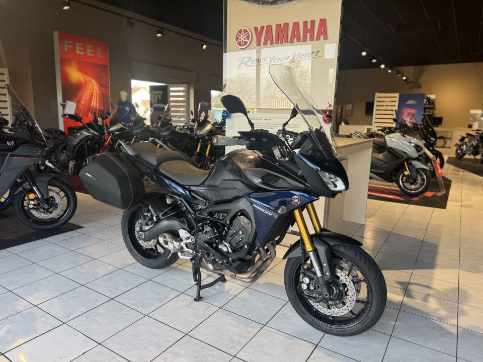 YAMAHA TRACER 900 4