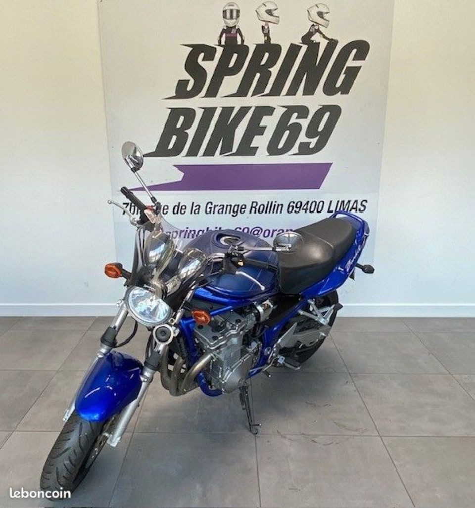 SUZUKI GSF 600 BANDIT 4