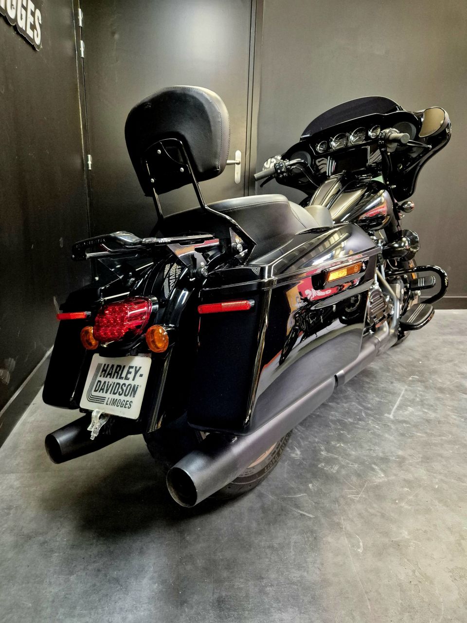 HARLEY-DAVIDSON TOURING STREET GLIDE 1923 ST 4