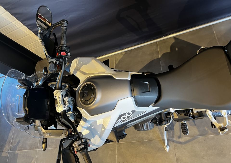 TRIUMPH TIGER 1200 GT PRO 4