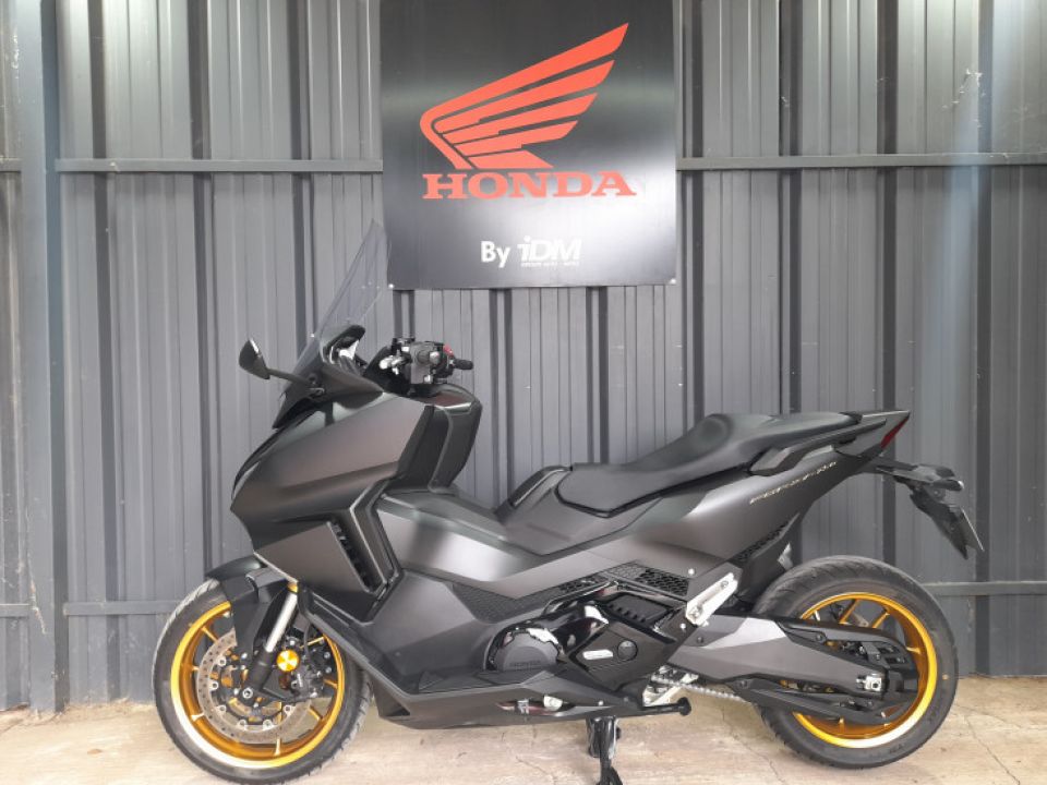 HONDA NSS FORZA 750 4