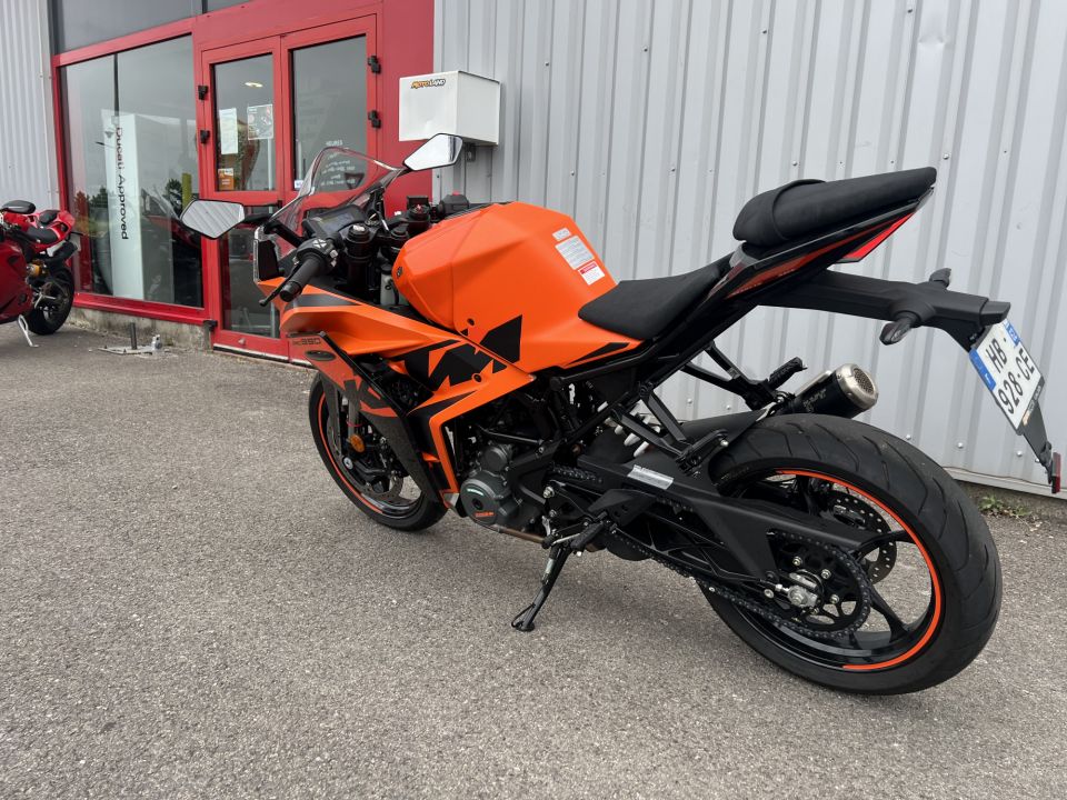 KTM RC 390 ABS 4