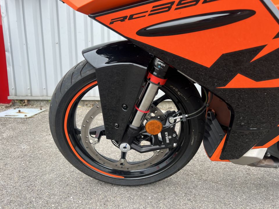 KTM RC 390 ABS 4